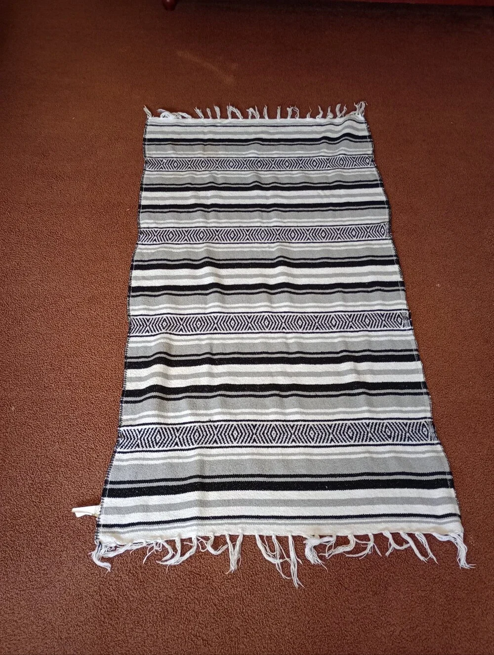 Black Canyon Outfitters Throw Blanket Mexican Falsa White Fringed 38x68